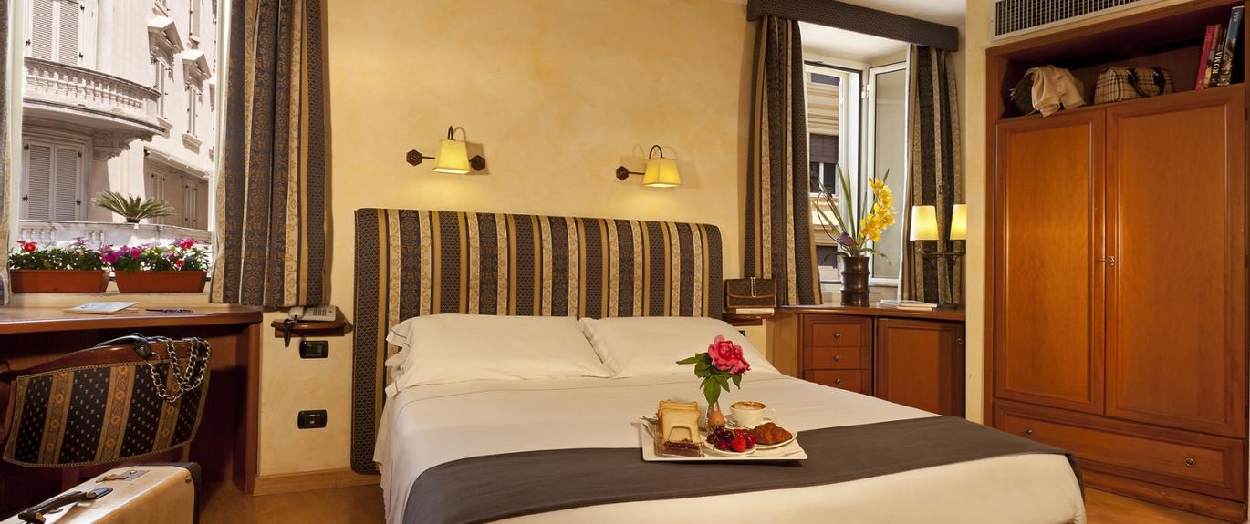 Hotel La Fenice | Rome | Double standard room